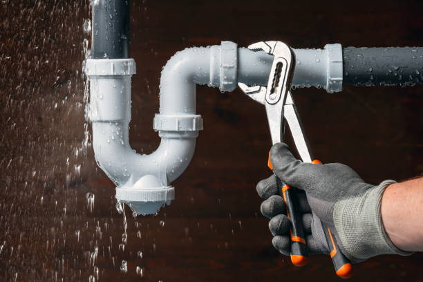 Professional Drain Cleaning technician working in Sperry, OK